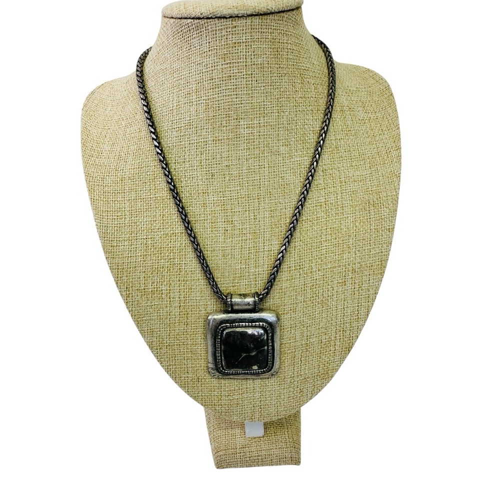 Chico's Vintage Silver Tone Rustic‎ Pendant Necklace 18" With 3" Extension